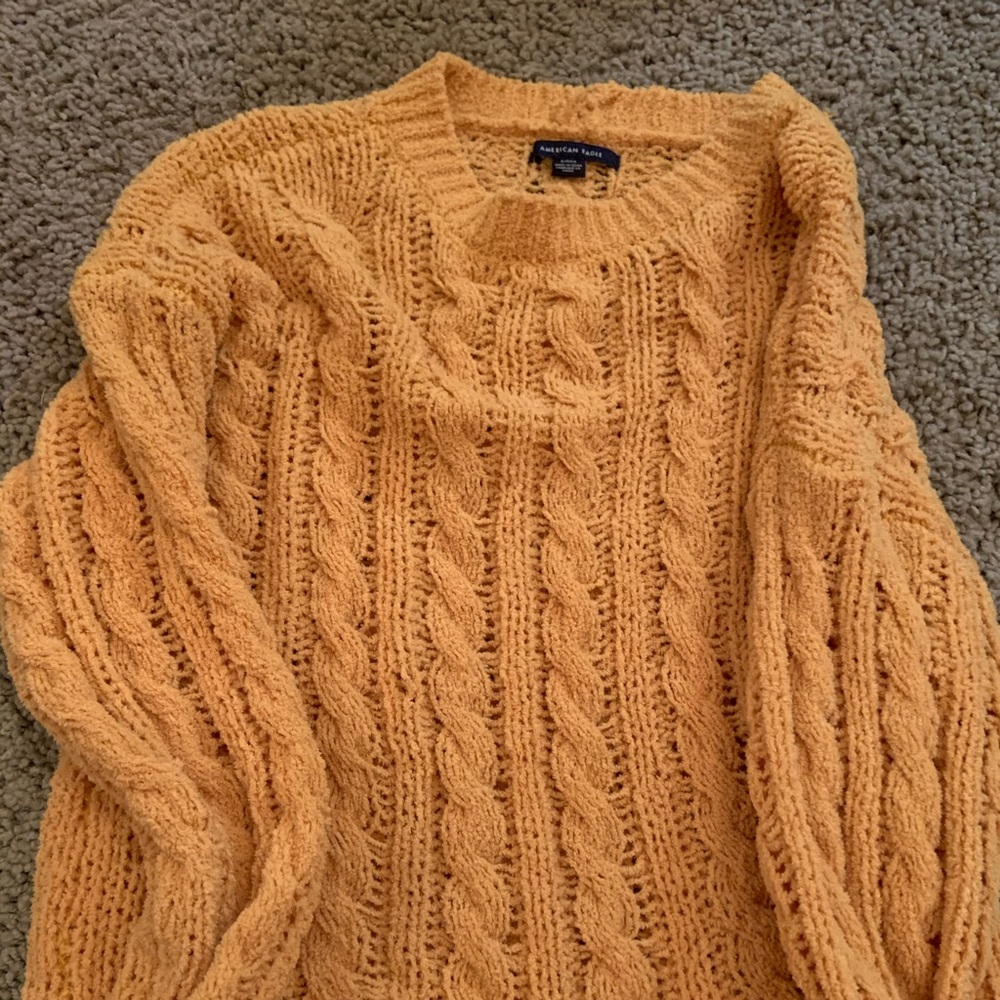 American Eagle yellow sweater